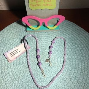Handmade glass bead eyeglass accessory